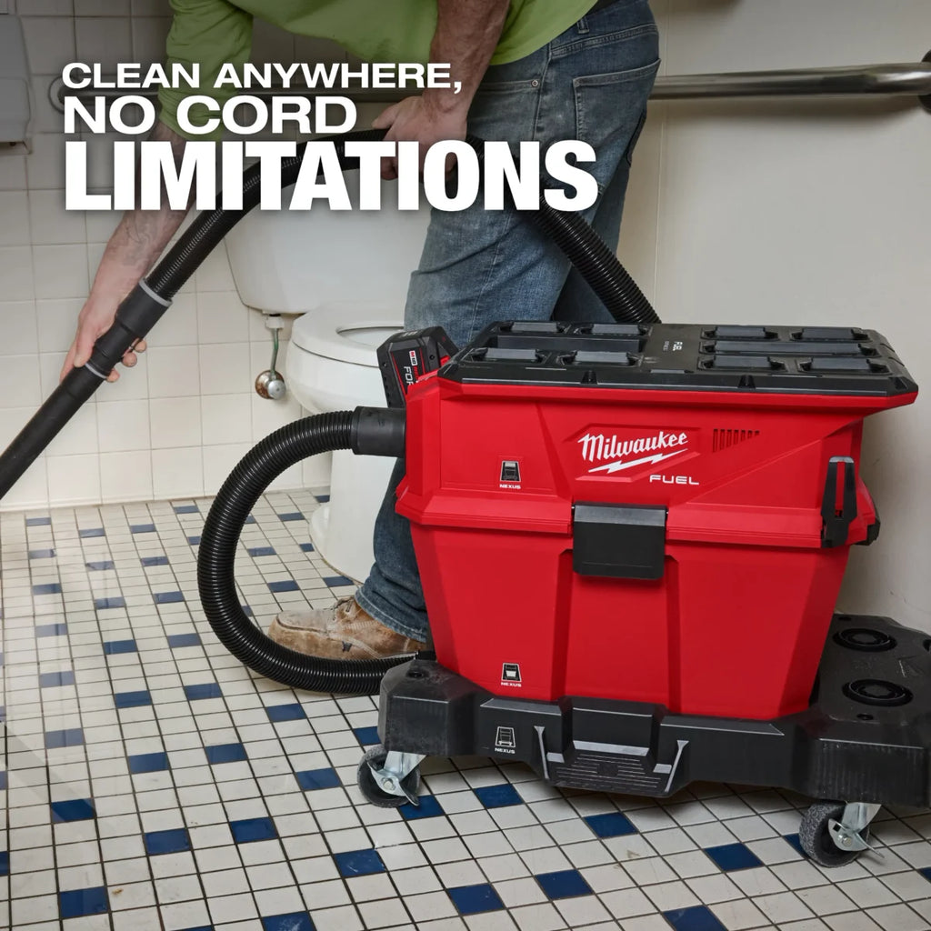 Milwaukee Tool M18 FUEL NEXUS 6 Gallon Wet/Dry Vacuum w/ PACKOUT Compatibility w/ FREE Batt