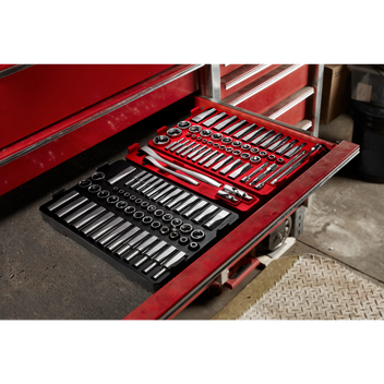 Milwaukee Tool 106pc 1/4" and 3/8" Metric & SAE Ratchet and Socket Set with PACKOUT Low-Profile Organizer