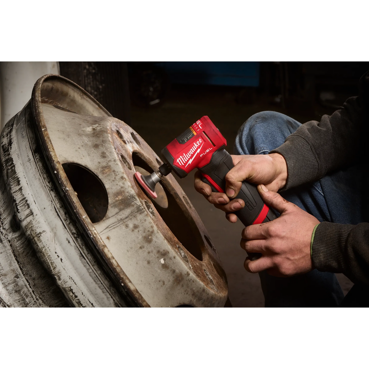 Milwaukee Tool M12 FUEL 1/4 Inch Right Angle Die Grinder w/ FREE 5.0 Battery