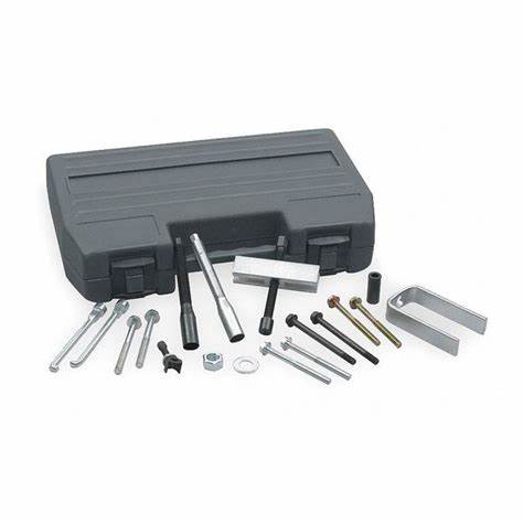 18 Pc. Steering Service Set Main image